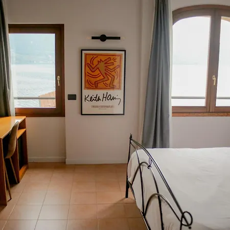 Hotel Sensole Locanda Contemporanea Monte Isola Zimmer foto